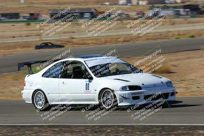 media/Oct-01-2022-Team Topak Racing (Sat) [[f860fb51be]]/2-Inter Low 2/session 1 turn 3/